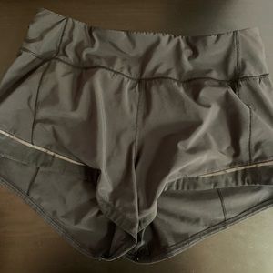 Lululemon shorts size 4